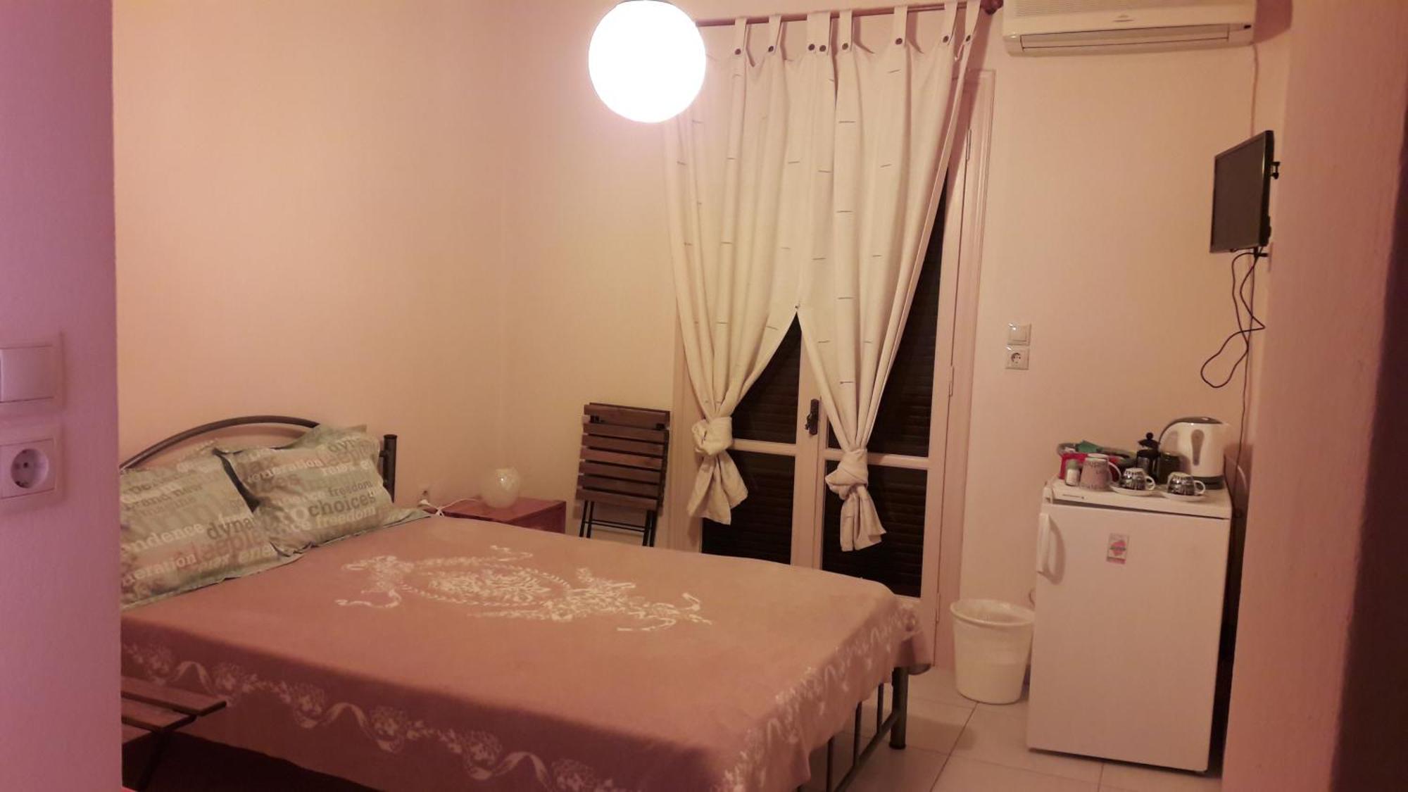 chez irene sweet pension Naxos City Exterior foto