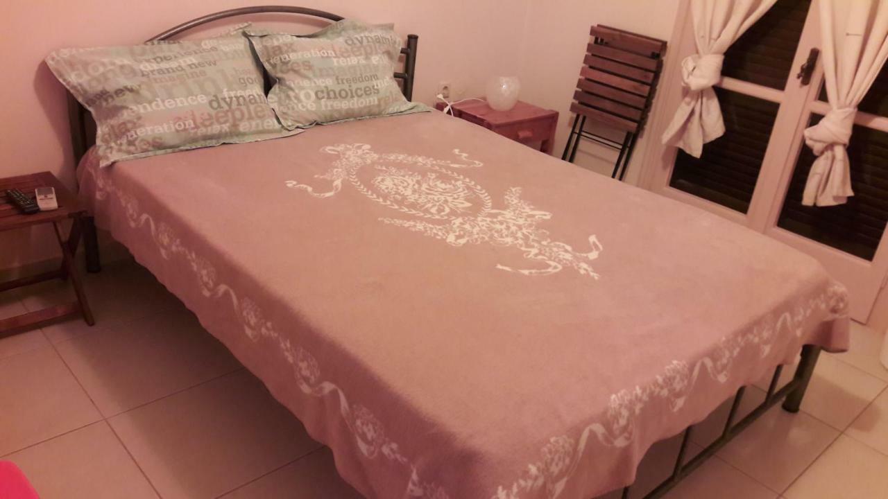 chez irene sweet pension Naxos City Exterior foto